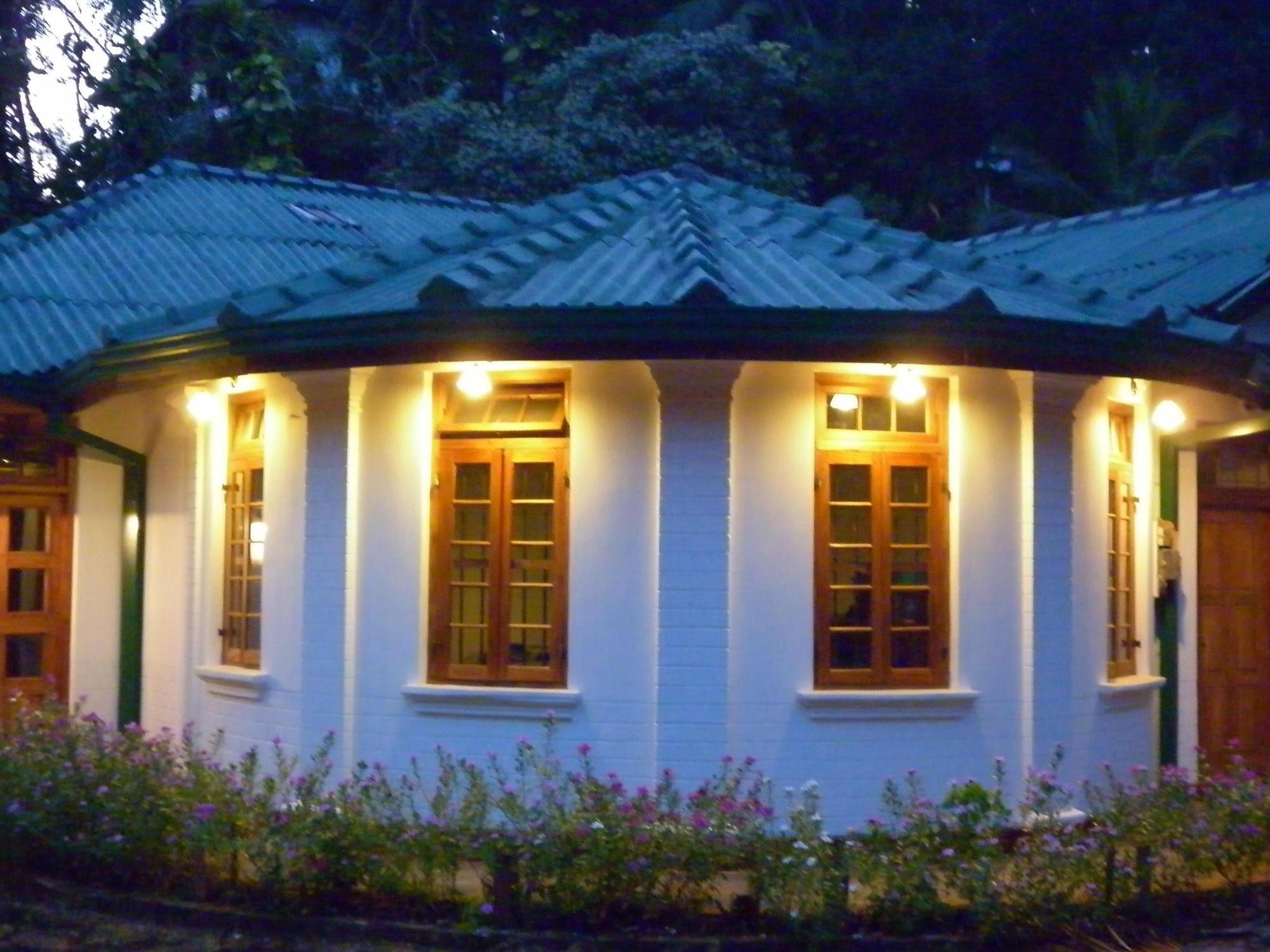 Sweet Cinnamon Kandy Exterior photo
